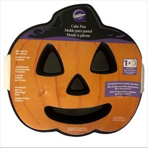 Wilton Jack-O-Lantern Halloween Non-Stick Bakeware